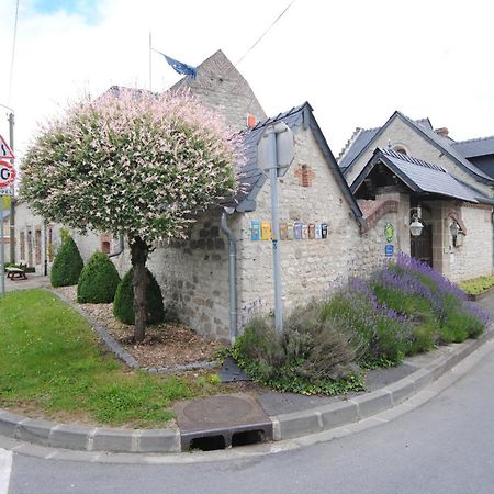 Le Grand Logis - Guest House - Bed And Breakfast Marchais  Екстер'єр фото