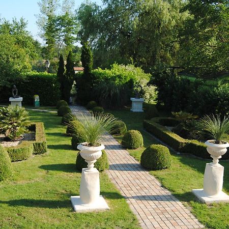 Le Grand Logis - Guest House - Bed And Breakfast Marchais  Екстер'єр фото