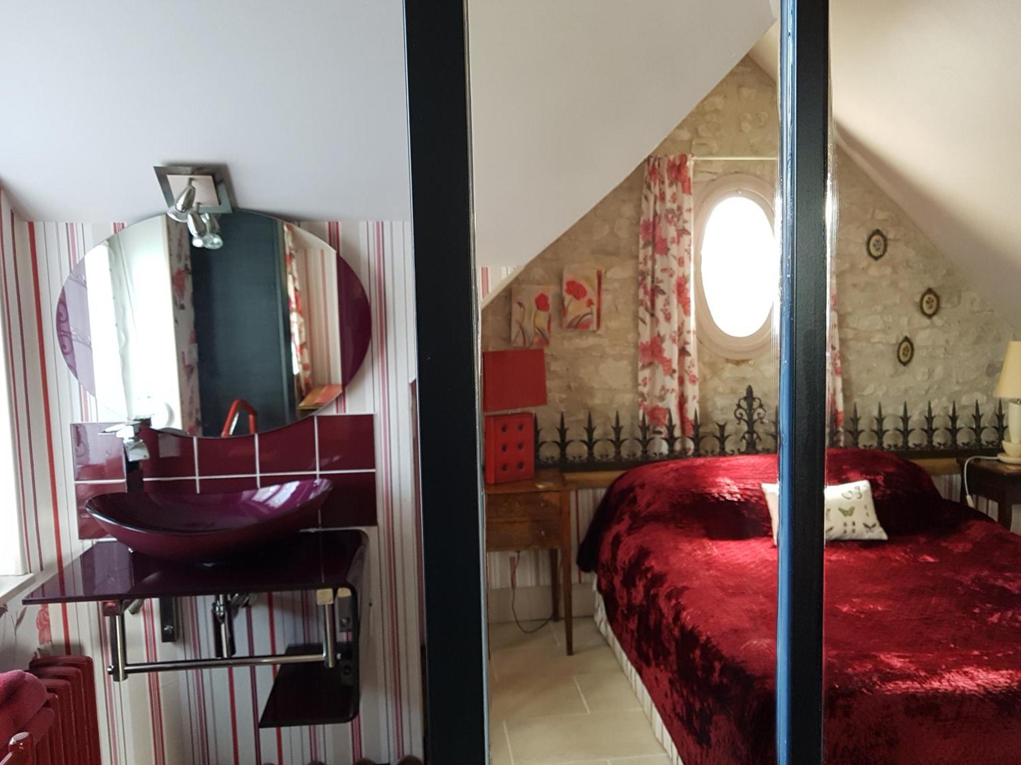 Le Grand Logis - Guest House - Bed And Breakfast Marchais  Номер фото