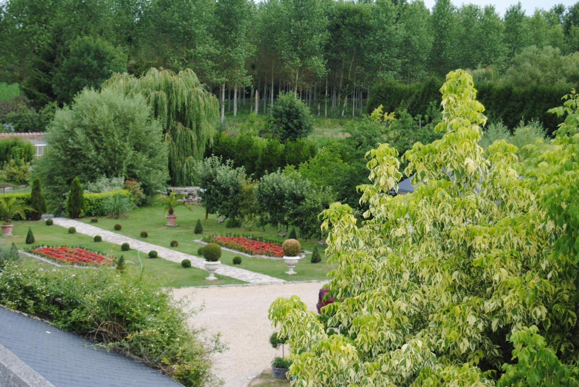 Le Grand Logis - Guest House - Bed And Breakfast Marchais  Номер фото
