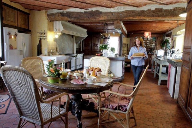 Le Grand Logis - Guest House - Bed And Breakfast Marchais  Екстер'єр фото