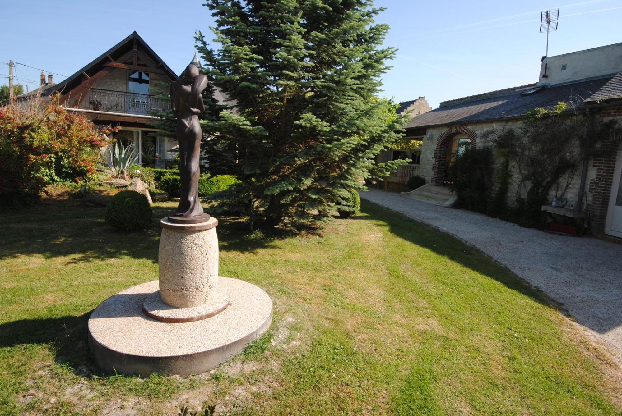 Le Grand Logis - Guest House - Bed And Breakfast Marchais  Екстер'єр фото